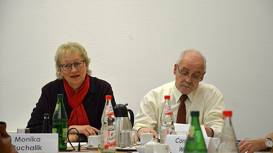 Monika Buchalik, Vizepräsidentin der LÄKH, Dr. von Knoblauch zu Hatzbach, Präsident der LÄKH