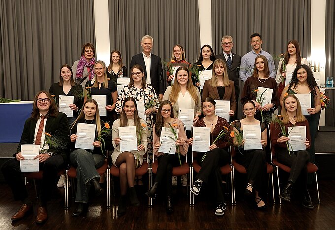 2025_10_24_VFBH_Bestenehrung_Gruppenfoto.JPG
