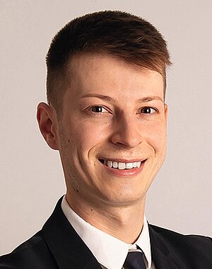 spiller.jpg spiller.jpg