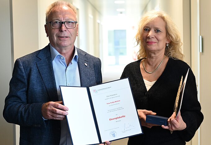 2025_10_16_Ehrenplakette_Katja_Moehrle.JPG