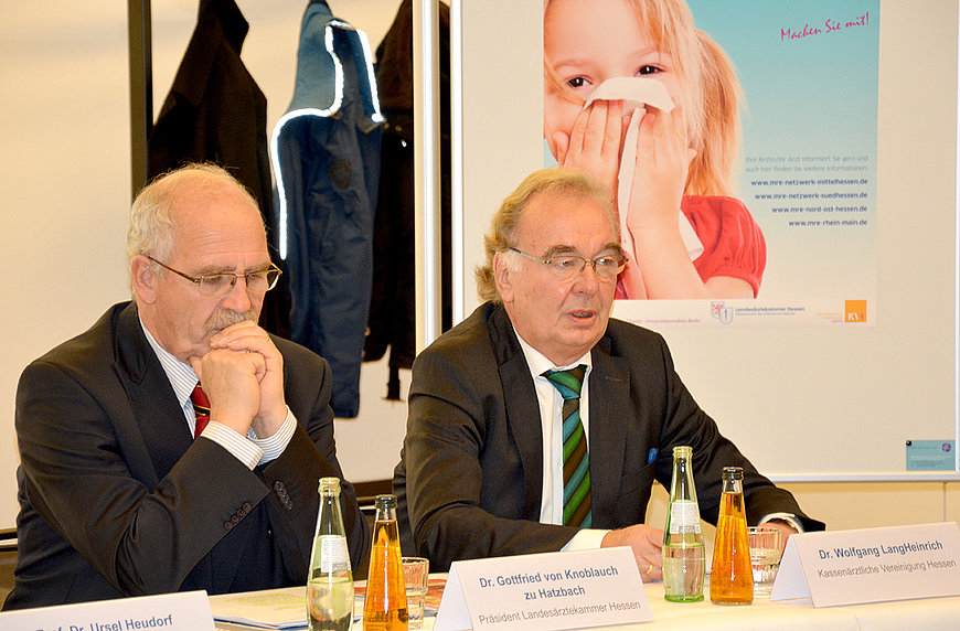 Foto von Dr. Gottfried von Knoblauch zu Hatzbach, Präsident der Landesärztekammer Hessen, Dr. Wolfgang LangHeinrich, Kassenärztliche Vereinigung Hessen 