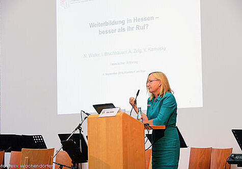 Foto von Nina Walter, Leiterin der Stabsstelle Qualitätssicherung der Landesärztekammer Hessen