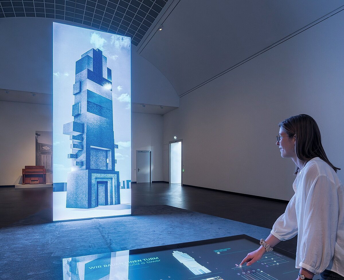 parlando_mathildenhoehe_stele.jpg parlando_mathildenhoehe_stele.jpg