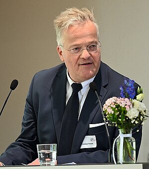 50_jahre_cos_petzold.jpg