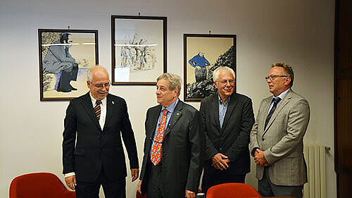 Foto von Dr. Gottfried von Knoblauch zu Hatzbach, Dott. Giovanni D'Angelo, Dr. Peter Zürner und Dr. Edgar Pinkowski