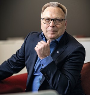 editorial_neu_pinkowski_f_p_juelich.jpg