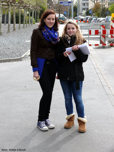 Foto von den Helferinnen Jasmin Völker und Annika Wagner