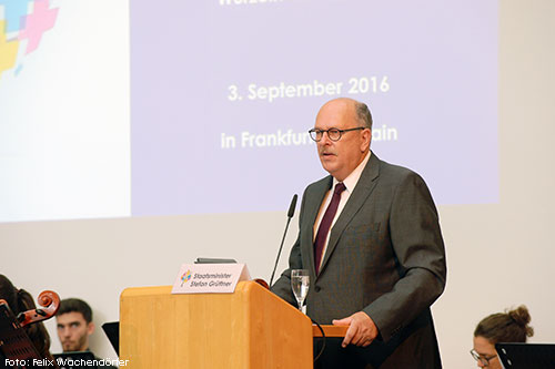 Staatsminister Stefan Grüttner
