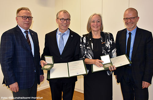 Foto von Dr. Pinkowski, Prof. Dr. Dr. René Gottschalk, Prof. Dr. Ursel Heudorf und Stefan Majer